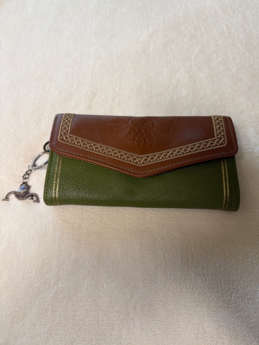 Two-Tone Green and Brown Leather Wallet with Embossed Flap